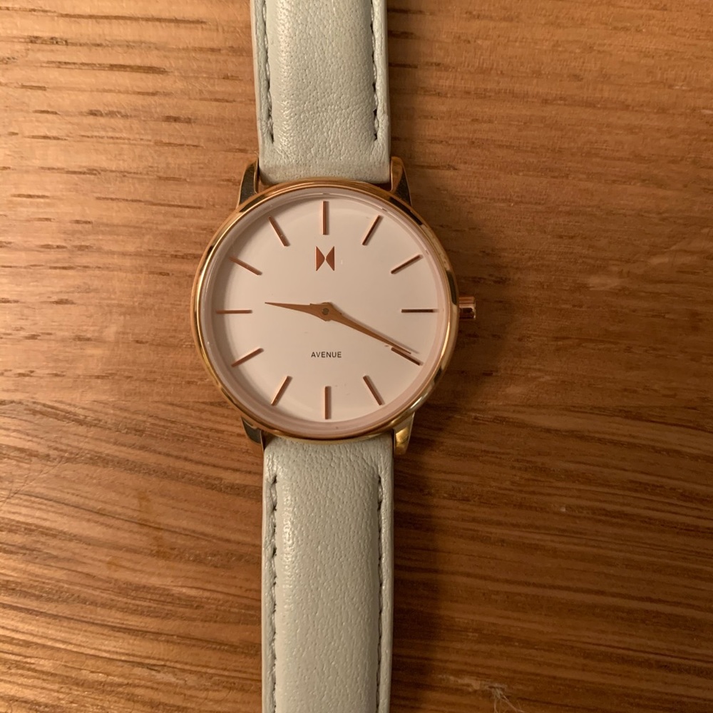 MVMT Women’s Avenue Florence Watch